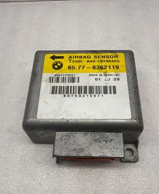 BMW 7 E38 Airbag control unit/module 12198403 65778362119 3507770537