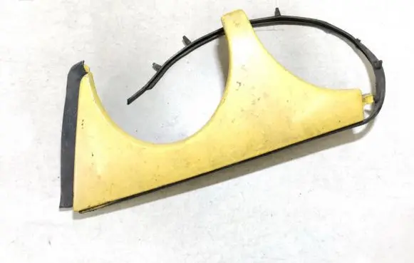 Mercedes-Benz E W210 Under headlight/headlamp trim 2108200112