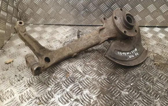 Audi A6 S6 C5 4B Front wheel hub