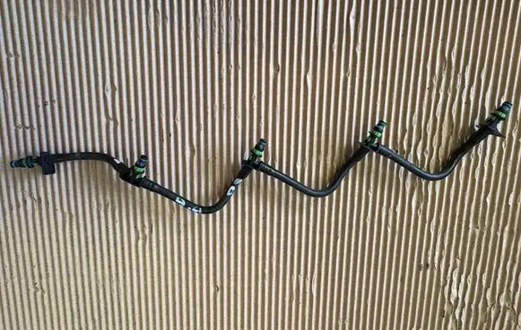 Ford Kuga II Fuel return line/hose 1574AJ 9686191080