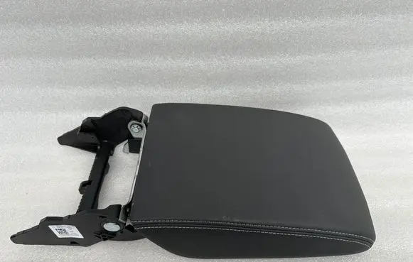Volkswagen Touareg III Armrest 760864207 550726111300283 V038626