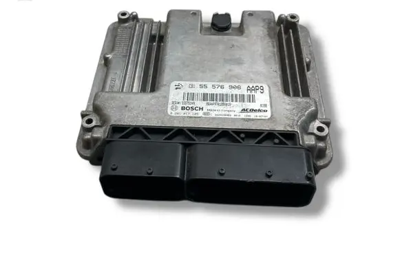 Opel Insignia A Engine control unit/module 55576906 55575349 0281017105
