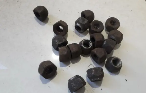 Mazda 5 Nuts/bolts 