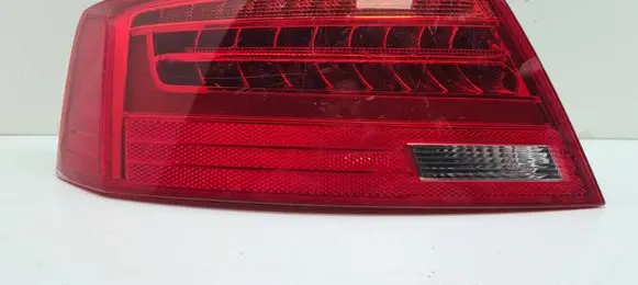 Audi A5 8T 8F Rear/tail lights 8T8945095F