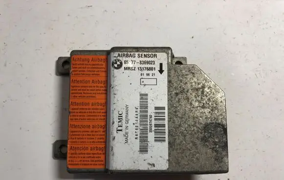 BMW 5 E39 Airbag control unit/module 8369023 65778369023 13176801