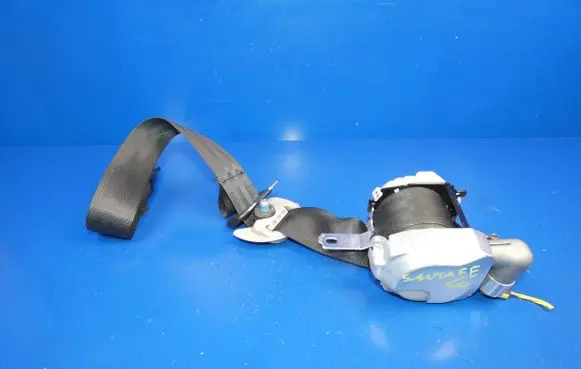 Hyundai Grand Santa Fe NC Front seatbelt