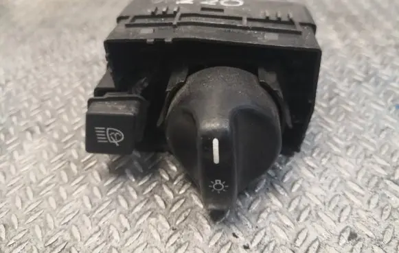 Mercedes-Benz S W220 Light switch 2205450704