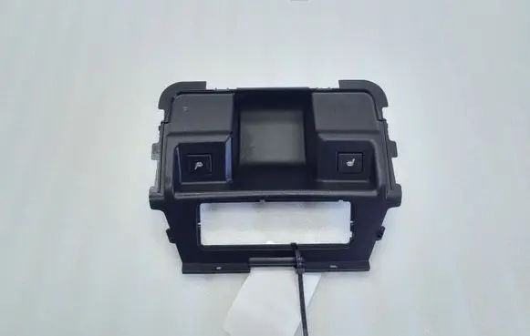 Land Rover Discovery 3 - LR3 Seat heating switch YUF500120PVJ FHM50060PVJ