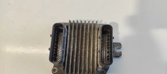 Opel Zafira A Engine control unit/module 16250009