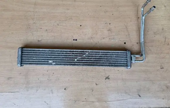 BMW 6 F12 F13 Transmission/gearbox oil cooler 2284241