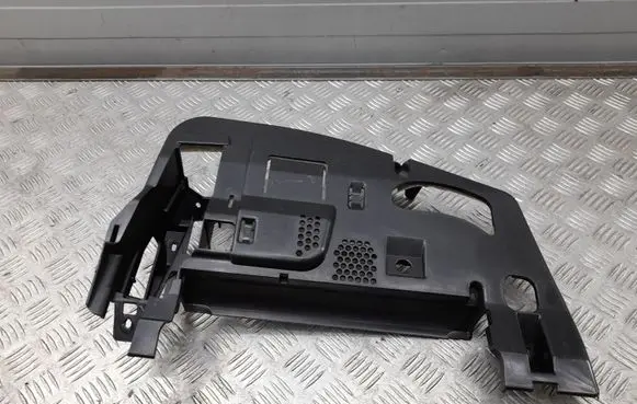 Cadillac CTS Dashboard lower bottom trim panel 22813384