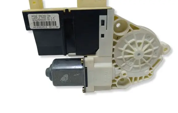 Citroen C4 I Front door window regulator motor 996388100