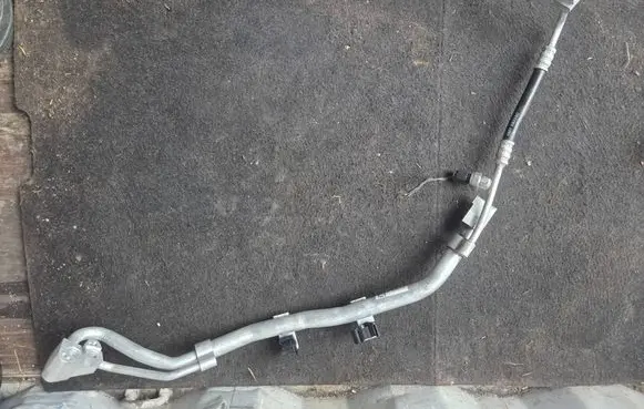 BMW X5 G05 Air conditioning (A/C) pipe/hose 6813586 20216810