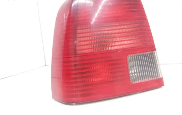 Volkswagen PASSAT B5 Rear/tail lights 3B5945095F 3B5945257