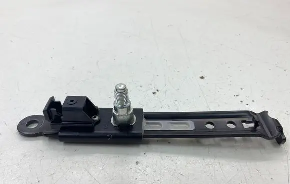 Lexus GS 300 350 430 450H Seat belt adjustment rail D526001