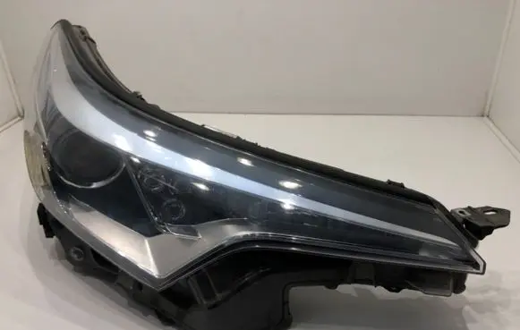Toyota C-HR I Headlight/headlamp 81110-F4030-00
