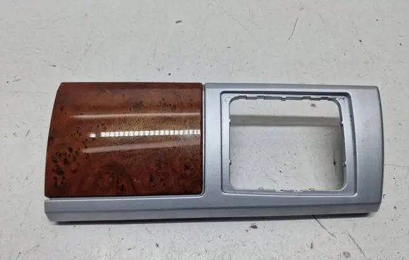 Chrysler Grand Voyager V Panel trim 05028832AA L0134745 4037