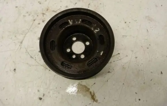 Audi A4 S4 B5 8D Crankshaft pulley