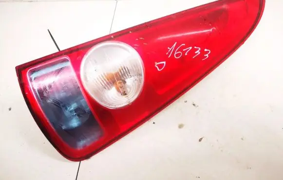 Renault Espace - Grand espace IV Rear/tail lights 8200027152