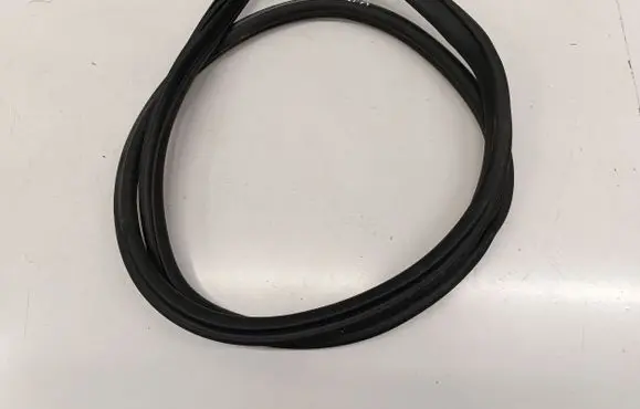 BMW 2 F44 Rear door rubber seal (on body) 