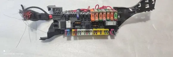 Mercedes-Benz GL X166 Fuse box set A1665460043
