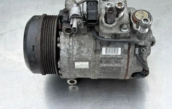 Mercedes-Benz Sprinter W906 Air conditioning (A/C) compressor (pump) 4472807983 7SBU17C