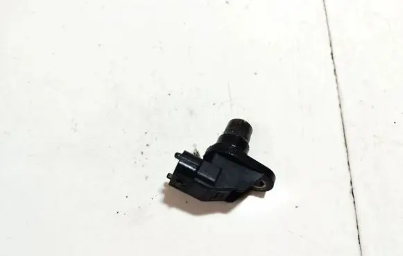 Toyota Yaris Camshaft position sensor 0281002406