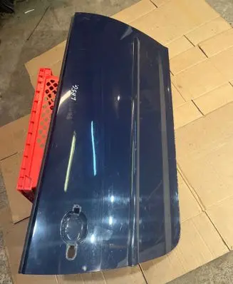 Volkswagen Golf V Front door 1K0831308B