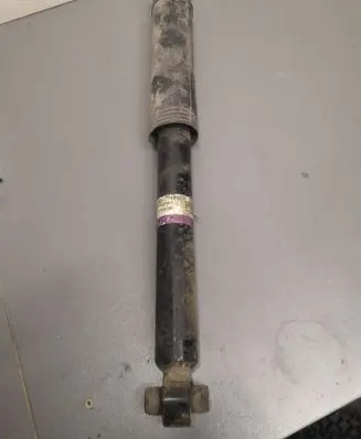 Toyota Avensis T270 Rear shock absorber/damper 4853005371