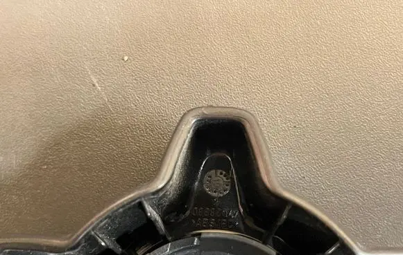 Volvo XC60 Seat adjustment knob 08686047