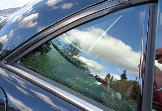 Mercedes-Benz SL R230 Sliding door window/glass MCD5993