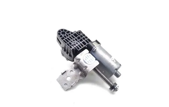 Mercedes-Benz C AMG W205 Steering column adjust motor 
