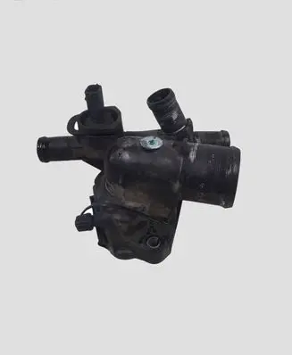 Nissan Qashqai Thermostat/thermostat housing
