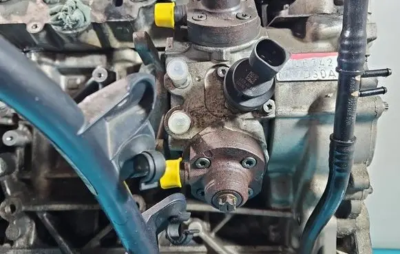 BMW X5 E70 Fuel injection high pressure pump 0445010617 IMPRK1569015