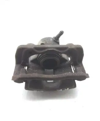Mercedes-Benz C W204 Front brake caliper