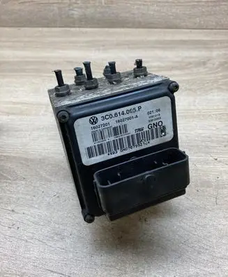 Volkswagen PASSAT B6 ABS Pump 3C0614095P 16027001A