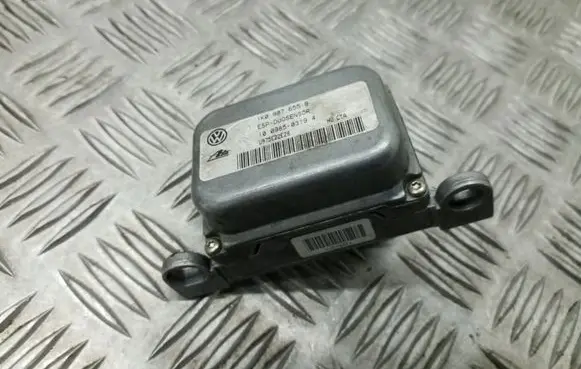 Volkswagen Touran I ESP acceleration yaw rate sensor 1K0907655B