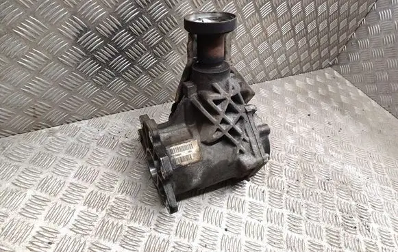 Volvo V70 Front differential P31256684