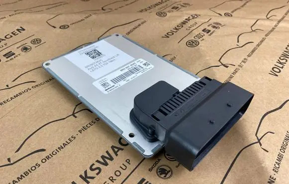 Audi A5 Sportback 8TA Suspension control unit/module 8R0907364C S180031003A