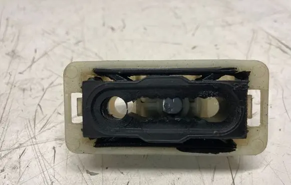Opel Grandland X Radiator mount bracket 9800613580