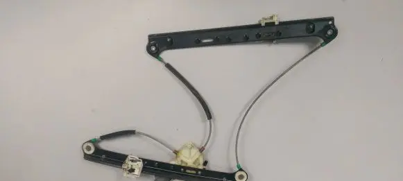 BMW X3 E83 Front door window regulator with motor 6925964