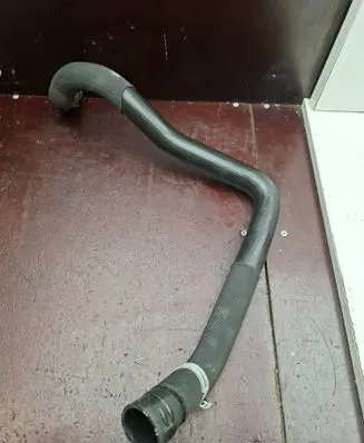 Mercedes-Benz A W169 Engine coolant pipe/hose A1695010182