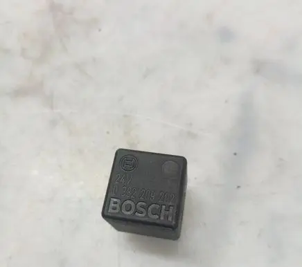 Mercedes-Benz Vario Other relay 0332209202