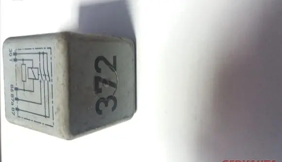 Audi A6 S6 C5 4B Other relay 4D0951253