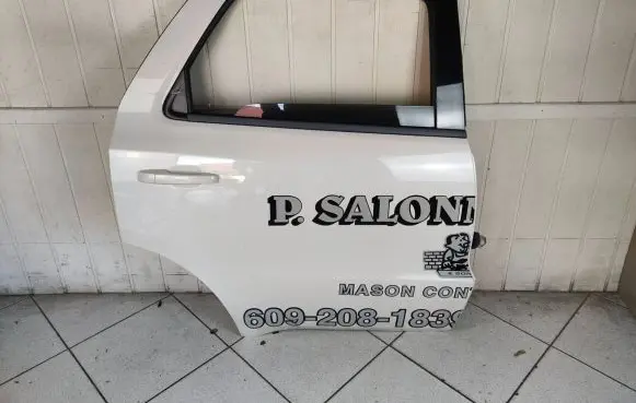 Dodge Durango Rear door