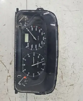 Seat Ibiza II (6k) Speedometer (instrument cluster) 87001323