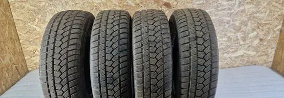 Chrysler PT Cruiser R15 winter tire 