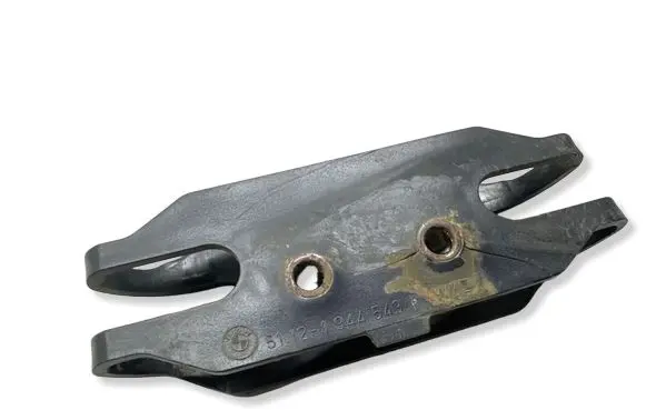 BMW 5 E34 Rear bumper mounting bracket 51121944543 1944543