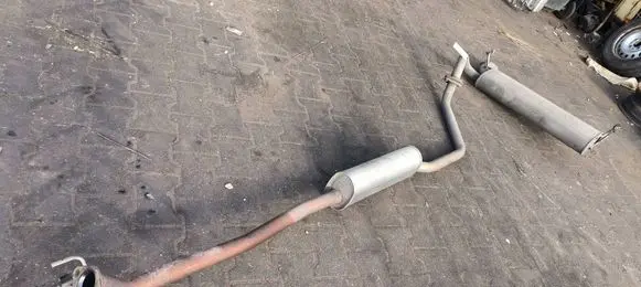 Suzuki Vitara (ET/TA) Muffler/silencer 61M-M01