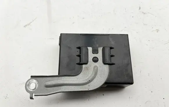 Toyota Land Cruiser (J120) Air conditioning/heating control unit 8748060050 0772002330